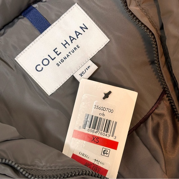 Cole Haan NWT Quilted Mid-Length Down Puffer Coat with Attached Hood XS Grey - Picture 9 of 11